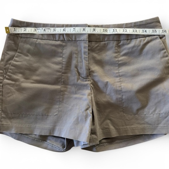 Express Gray Tailored Shorts Size 4 - Picture 6 of 7